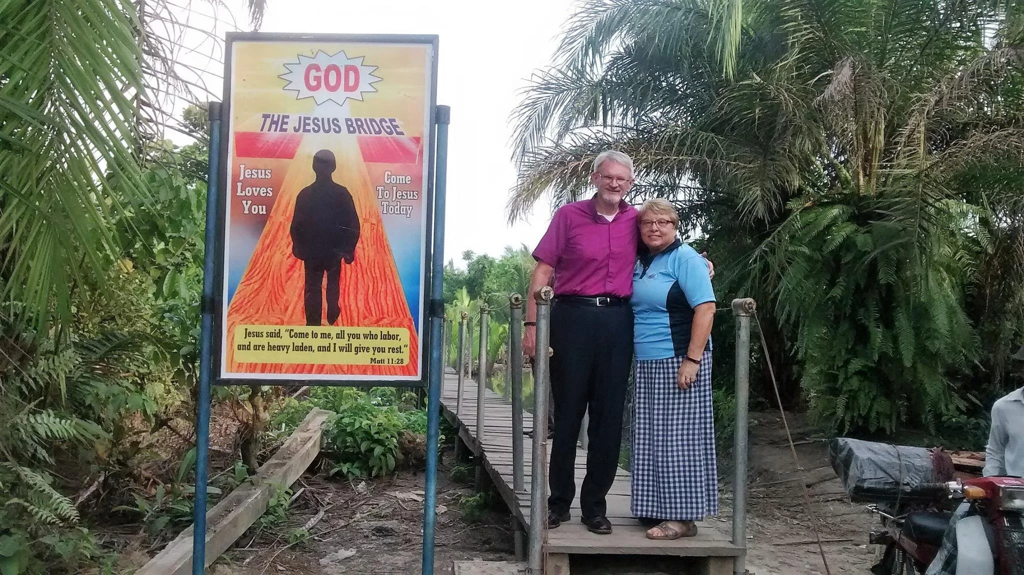  Pictured at the bridge are David and Lavone Kendall 